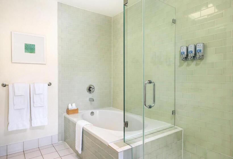 Полулюкс, Acqua