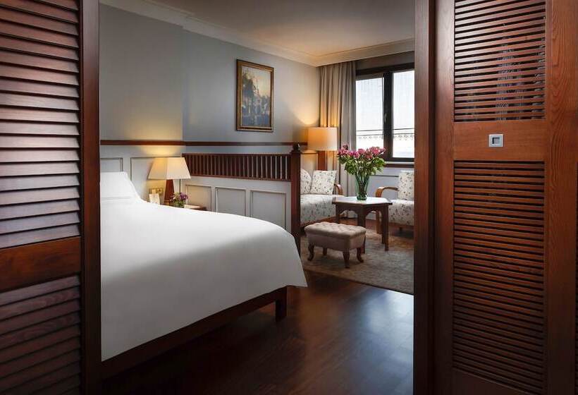Quarto Deluxe, Armada Istanbul Old City