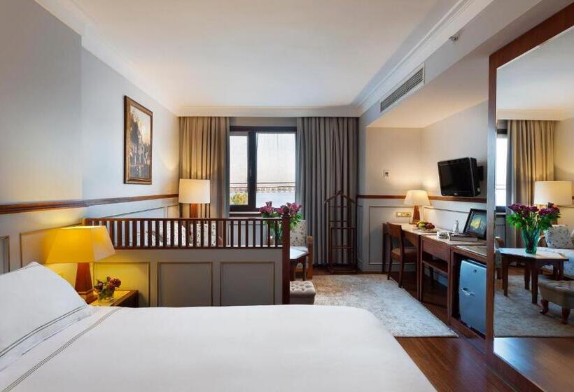 Quarto Deluxe, Armada Istanbul Old City