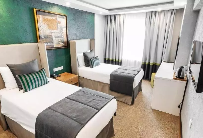 اتاق استاندارد, Carlton Hotel Old City