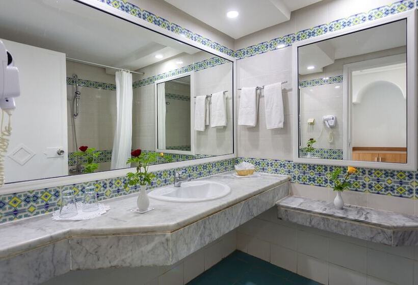 غرفة قياسية ثلاثية, Djerba Holiday Beach