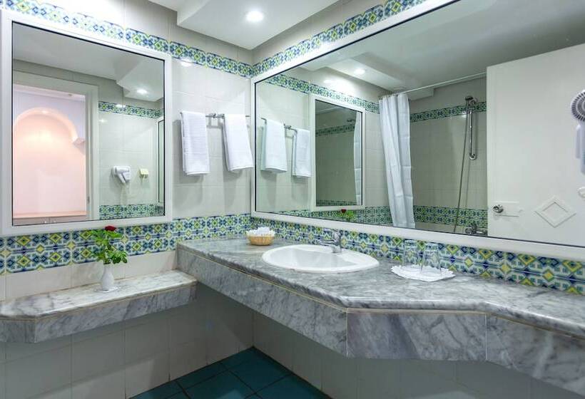 غرفة قياسية ثلاثية, Djerba Holiday Beach