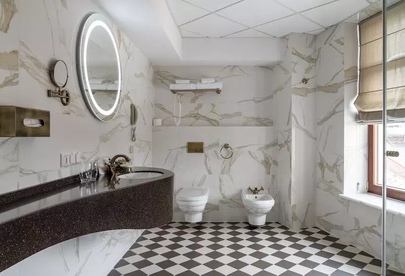 سوییت, Grand Hotel Lviv Casino & Spa