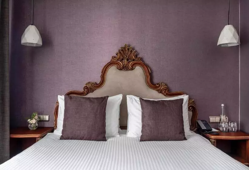 اتاق خانوادگی, Grand Hotel Lviv Casino & Spa
