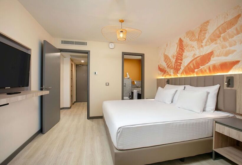 غرفة عائلية, Megasaray Resort Side