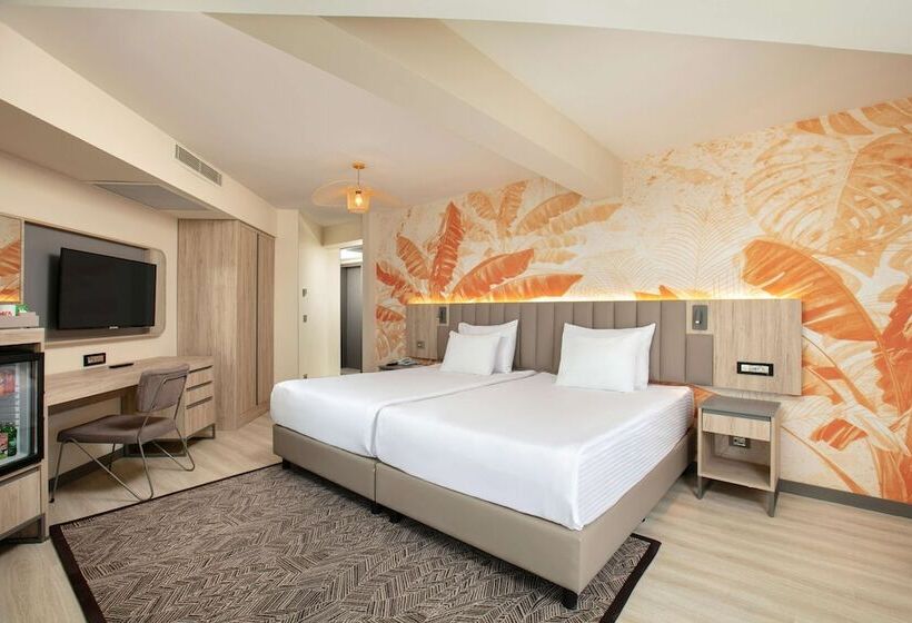 غرفة عائلية, Megasaray Resort Side