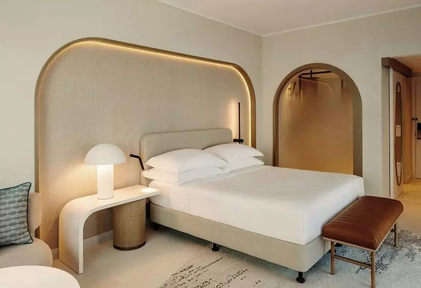 اتاق لوکس با چشمانداز دریا, Sheraton Jumeirah Beach Resort