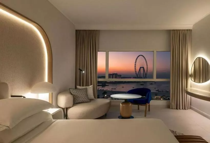 اتاق لوکس با تخت بزرگ, Sheraton Jumeirah Beach Resort