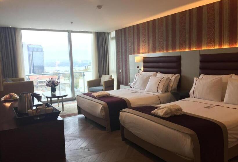 سوییت, Taksim Gonen