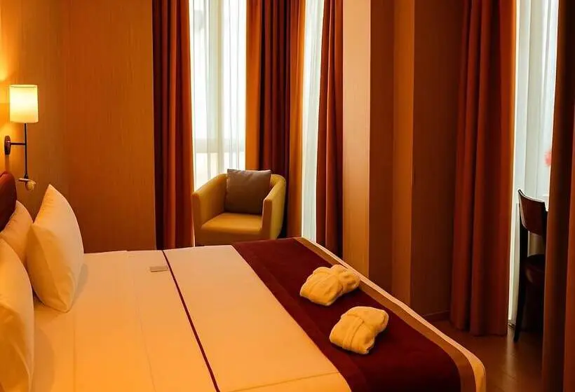 Family Connecting Room