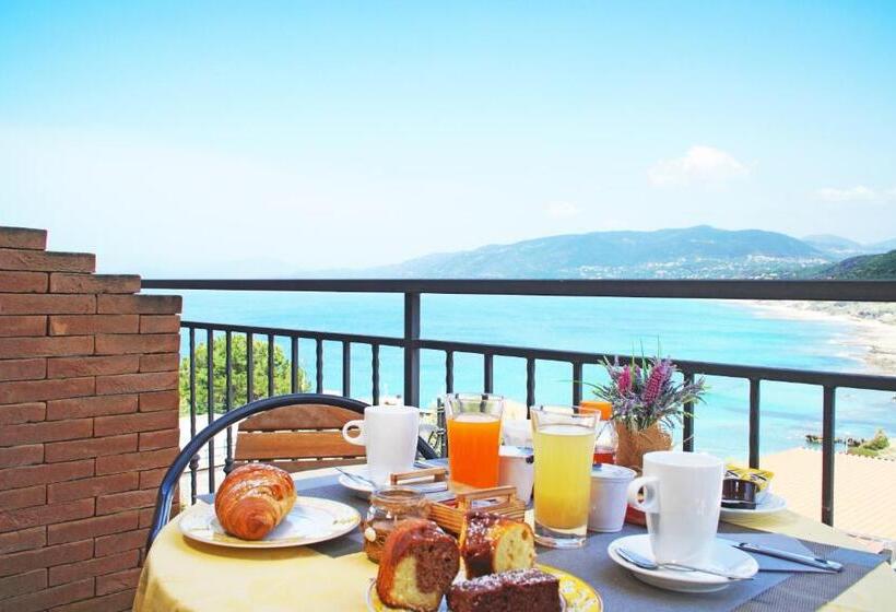 اتاق استاندارد با بالکن و چشم‌انداز دریا, Belvedere B&b