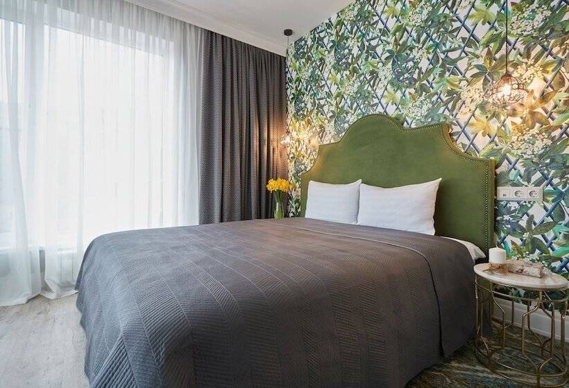 اتاق خانوادگی, Hills Polyana Hotel & Spa