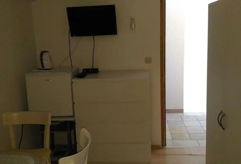 バス共有のスタンダードルーム, Guest House Accommodation Rupine
