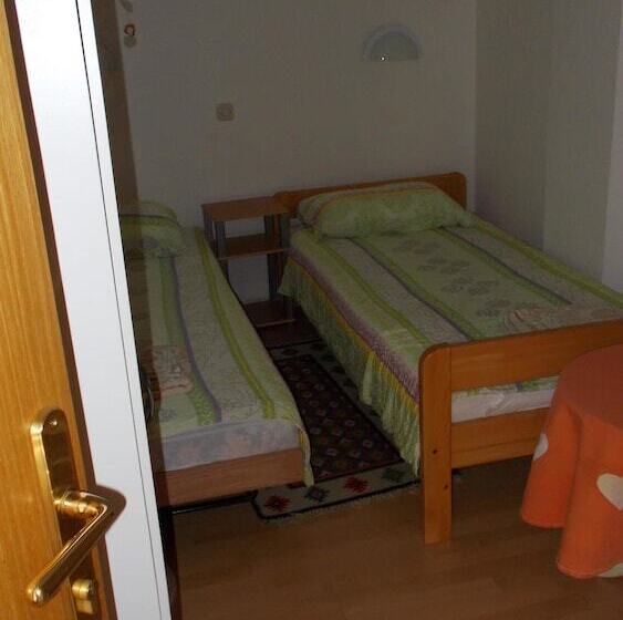 غرفة قياسية حمام مشترك, Guest House Accommodation Rupine