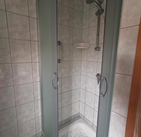 غرفة قياسية حمام مشترك, Guest House Accommodation Rupine