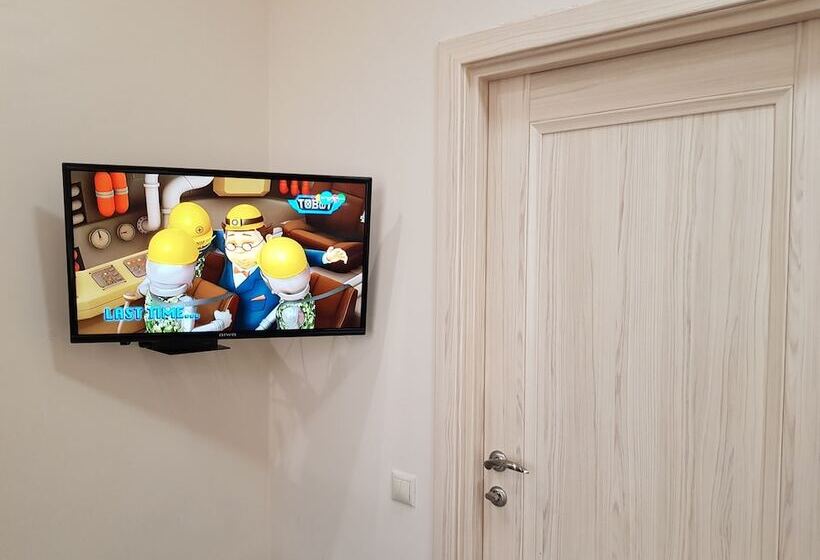 اتاق استاندارد, Plutus