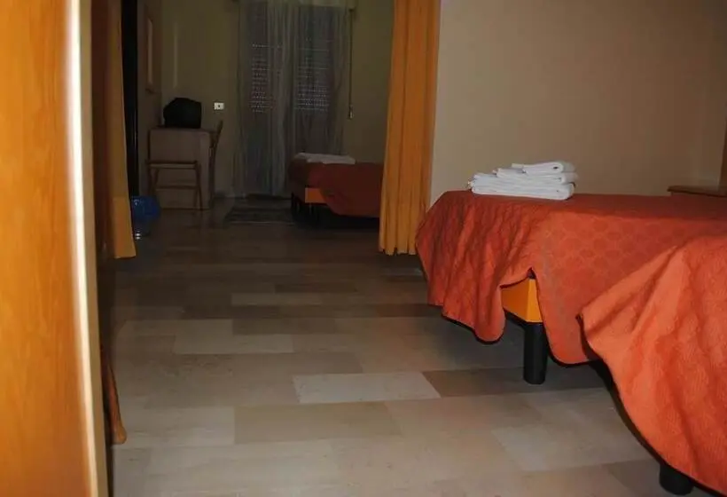 اتاق استاندارد سه نفره, South Paradise
