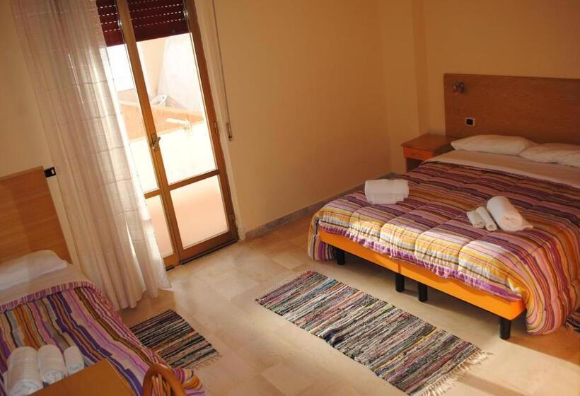 Triple Room Sea View, South Paradise