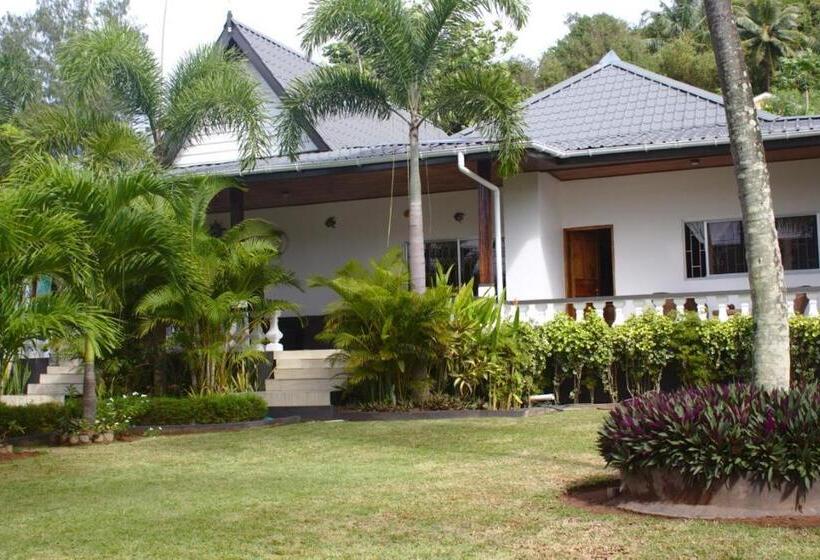 آپارتمان 1 خوابه, Nid Aigle Lodge