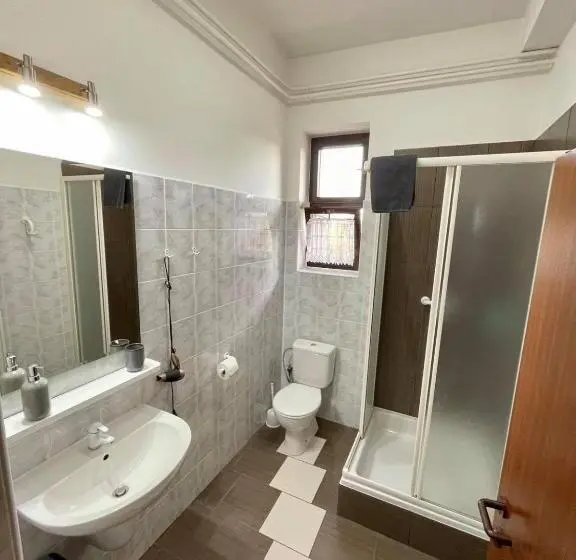 Standard-huone, Reitmayer