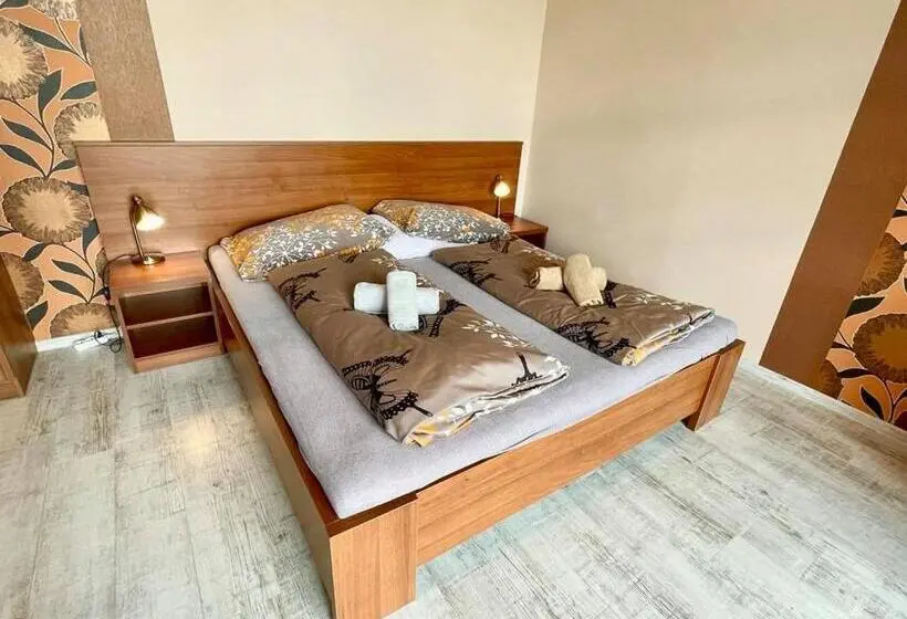 Standard-huone, Reitmayer