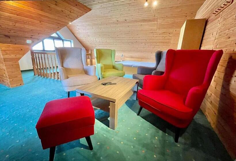 غرفة عائلية, Reitmayer