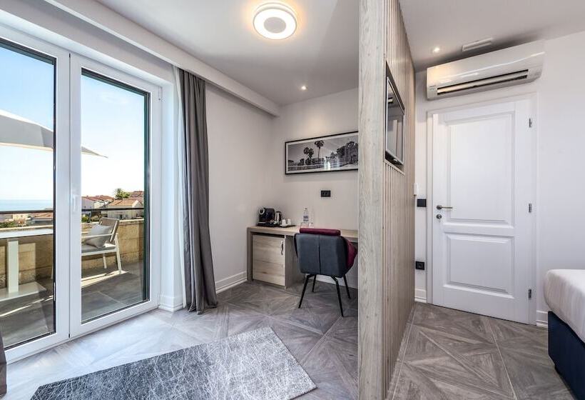 수피리어 룸 바다 전망, Villa Orabelle