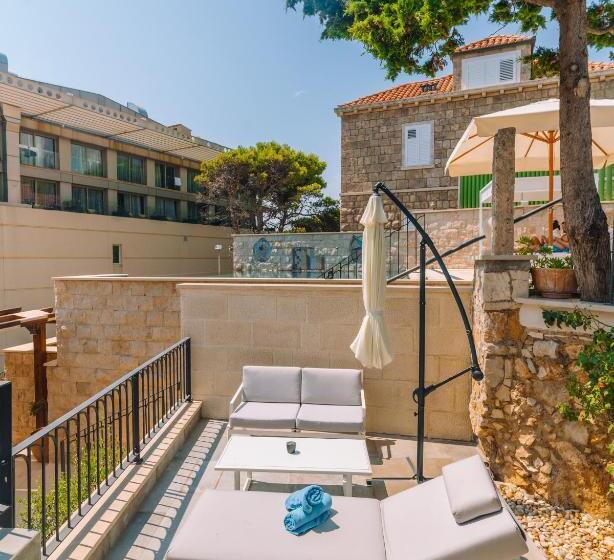 디럭스 스위트, Villa Orabelle