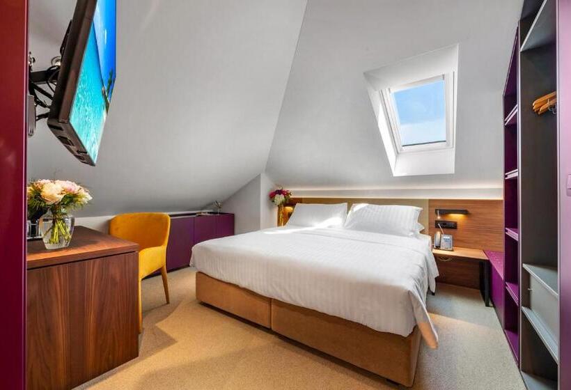 스탠다드 발코니 룸, Villa Orabelle