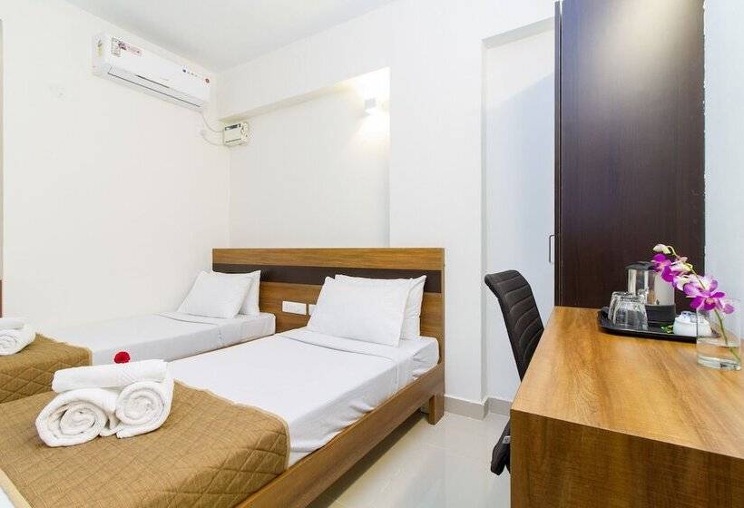 Quarto Deluxe, Sanctum Suites Whitefield Bangalore