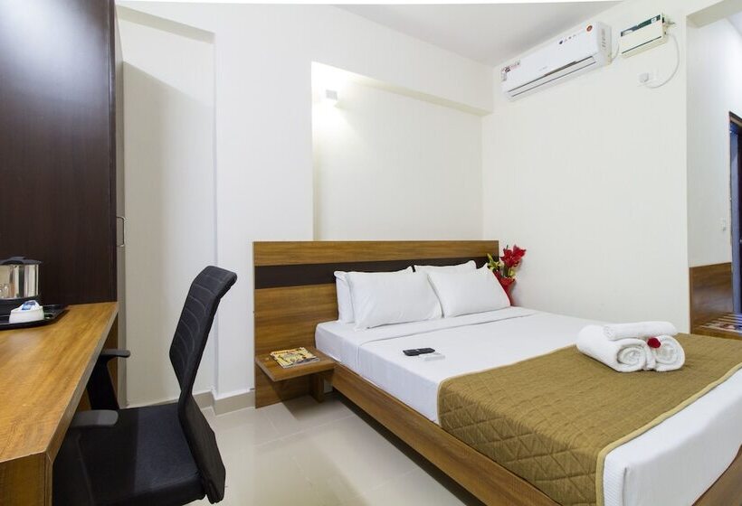 Quarto Deluxe, Sanctum Suites Whitefield Bangalore