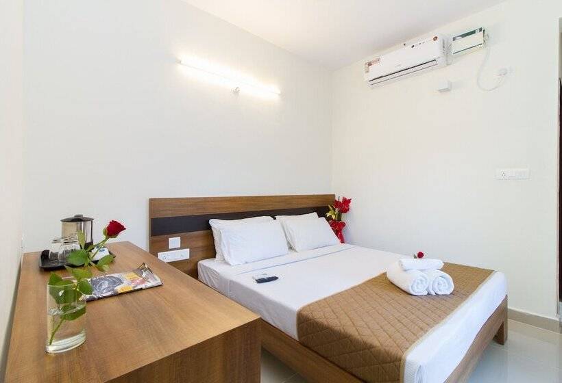 Quarto Deluxe, Sanctum Suites Whitefield Bangalore
