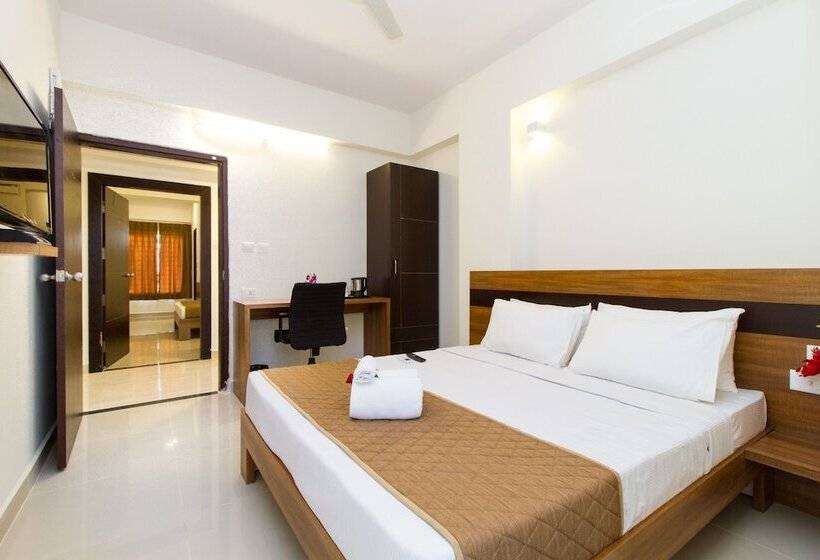 Quarto Deluxe, Sanctum Suites Whitefield Bangalore
