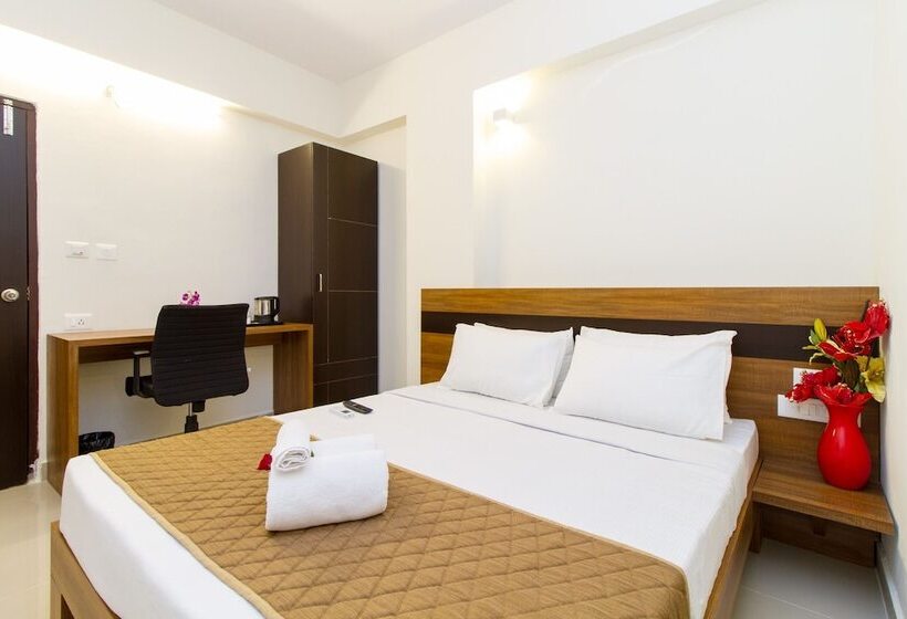 Quarto Deluxe, Sanctum Suites Whitefield Bangalore