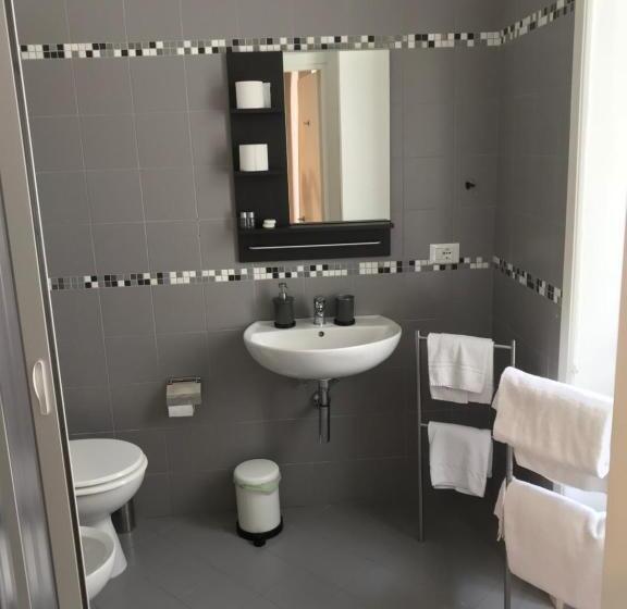 اتاق استاندارد, B&b Salerno Center