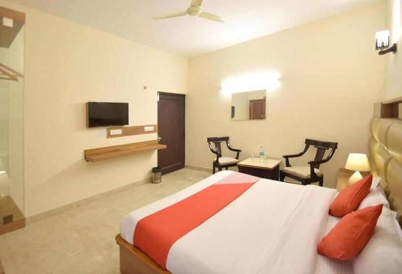 اتاق استاندارد, Capital O 11567 Hotel Shivalik Hills