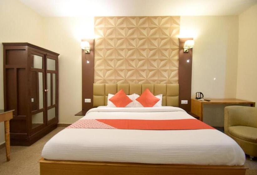اتاق استاندارد, Capital O 11567 Hotel Shivalik Hills