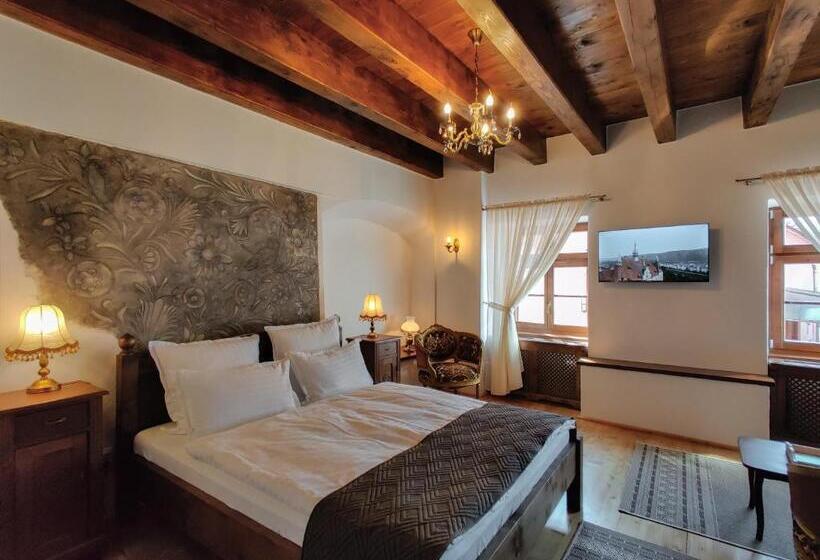 غرفة سوبيريور سرير كينج, La Teo Pensiune Si Pivnita