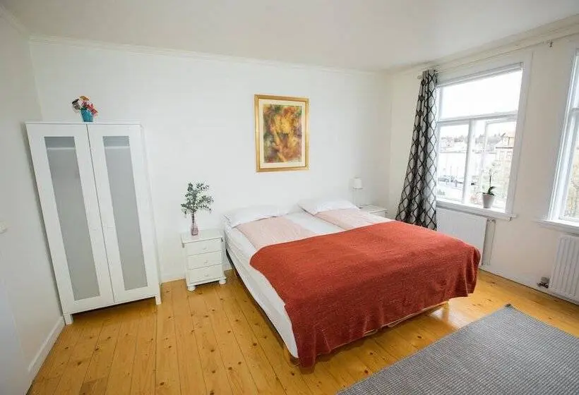 اتاق استاندارد با سرویس بهداشتی مشترک, Central Guesthouse Reykjavik