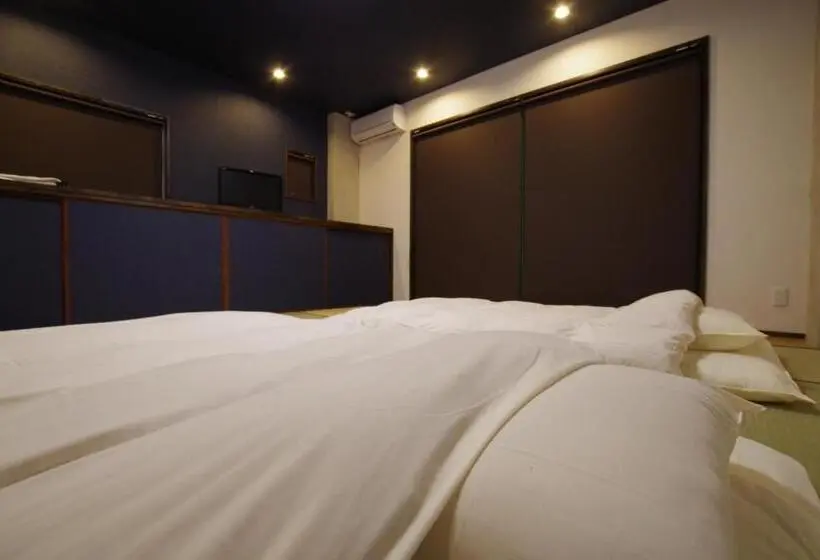 اتاق استاندارد چهار تخته, Cinnamon Guest House Dogo   Hostel