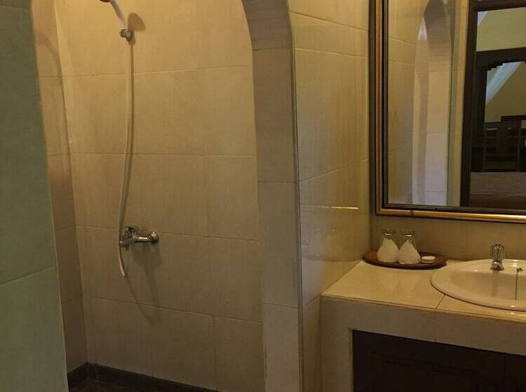 Quarto Superior, Cafe Wayan Cottages Senggigi
