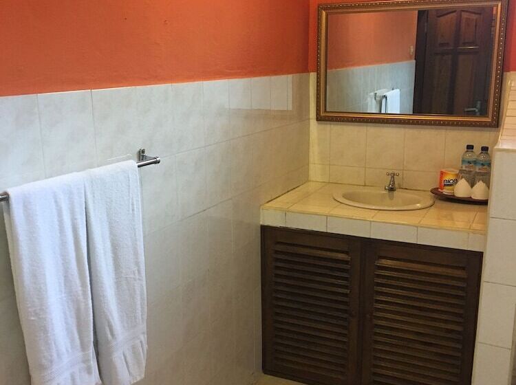 标准间, Cafe Wayan Cottages Senggigi