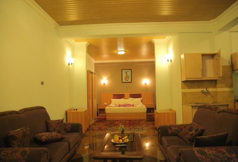 آپارتمان کلاسیک 1 خوابه, Jacaranda