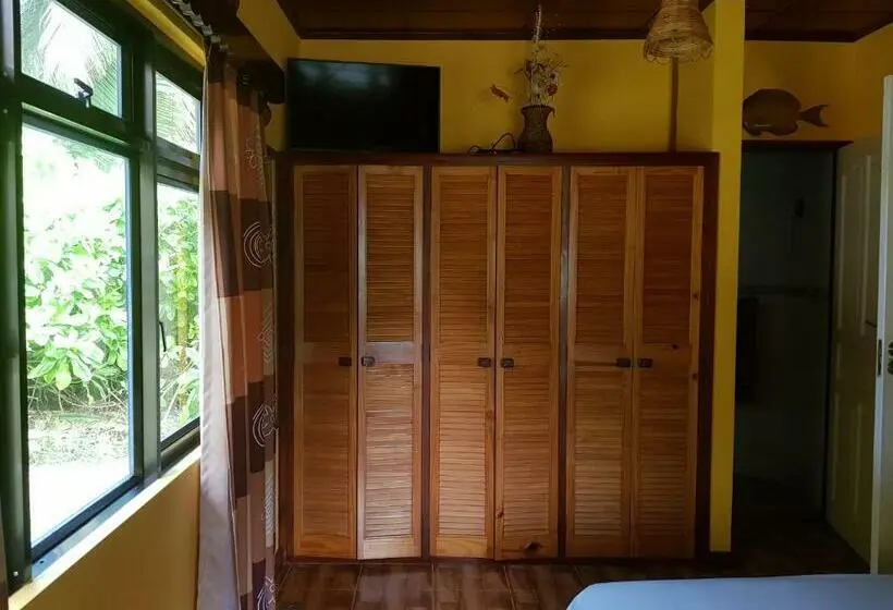 اتاق استاندارد, Anse Kerlan Beach Chalets