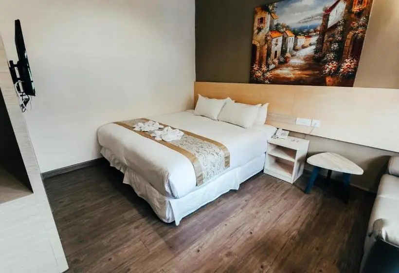 سوییت اجرایی, Kertih Damansara Inn