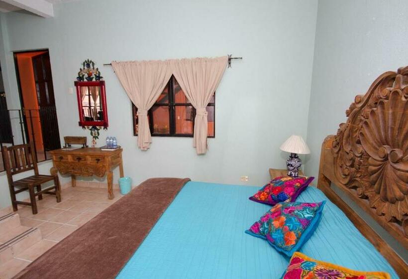 اتاق خانوادگی, Posada Maria Luisa