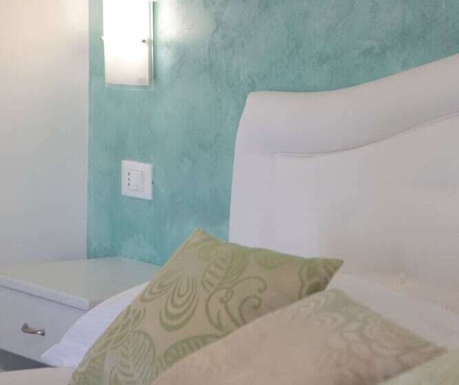 Superior Room with Terrace, Bella Tropea Accommodation