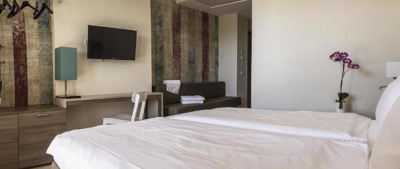 Superior Room with Terrace, Relais Agli Olivi