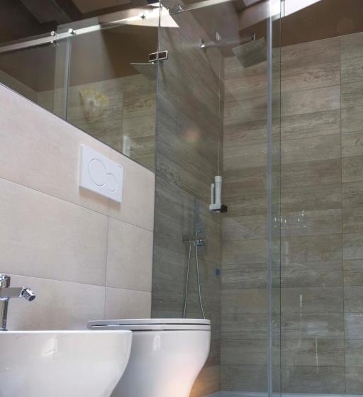 Pokój Deluxe Widok Jezioro, Relais Agli Olivi