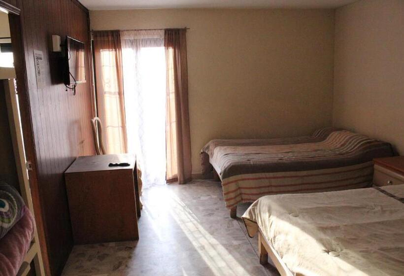 اتاق خانوادگی, San Antonio Guanajuato